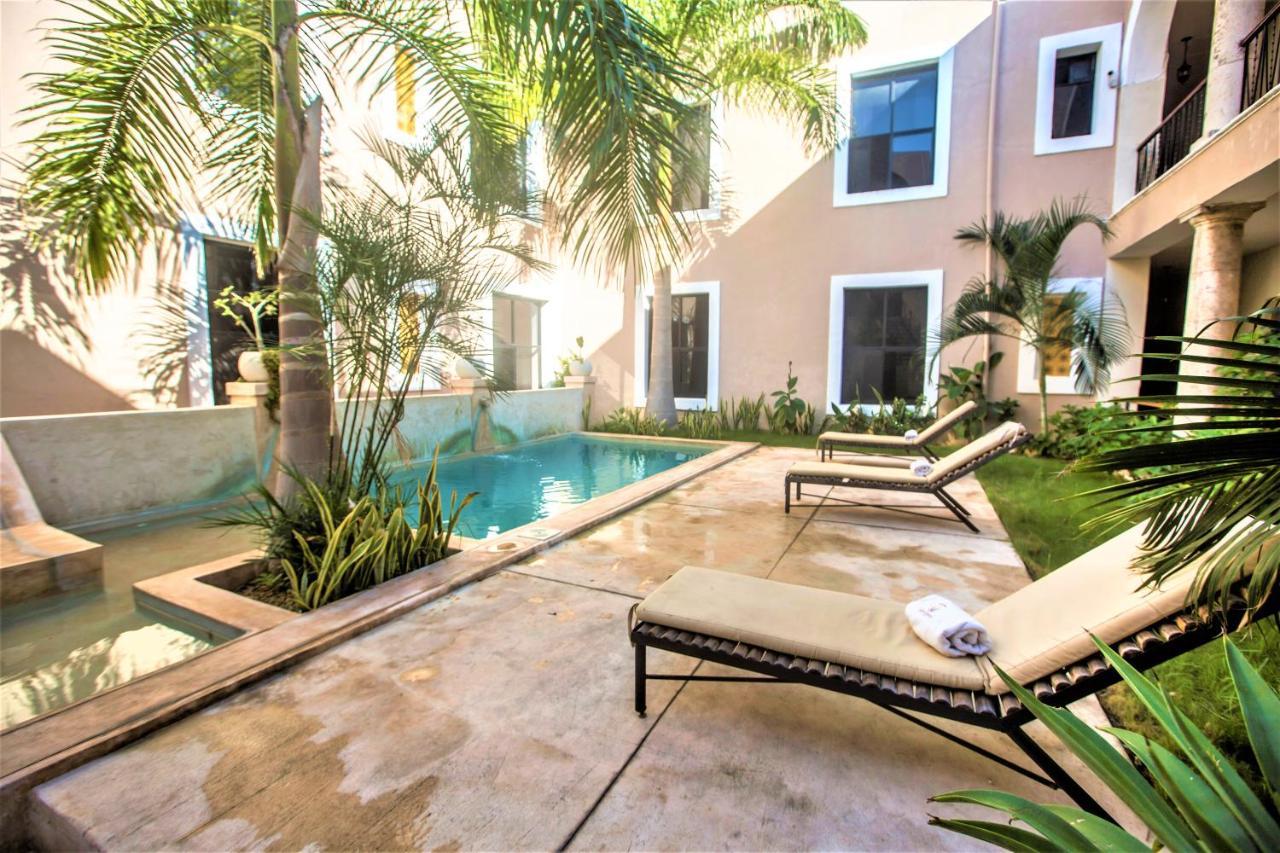 Holiday Inn Express Merida Centro By Ihg Exterior photo