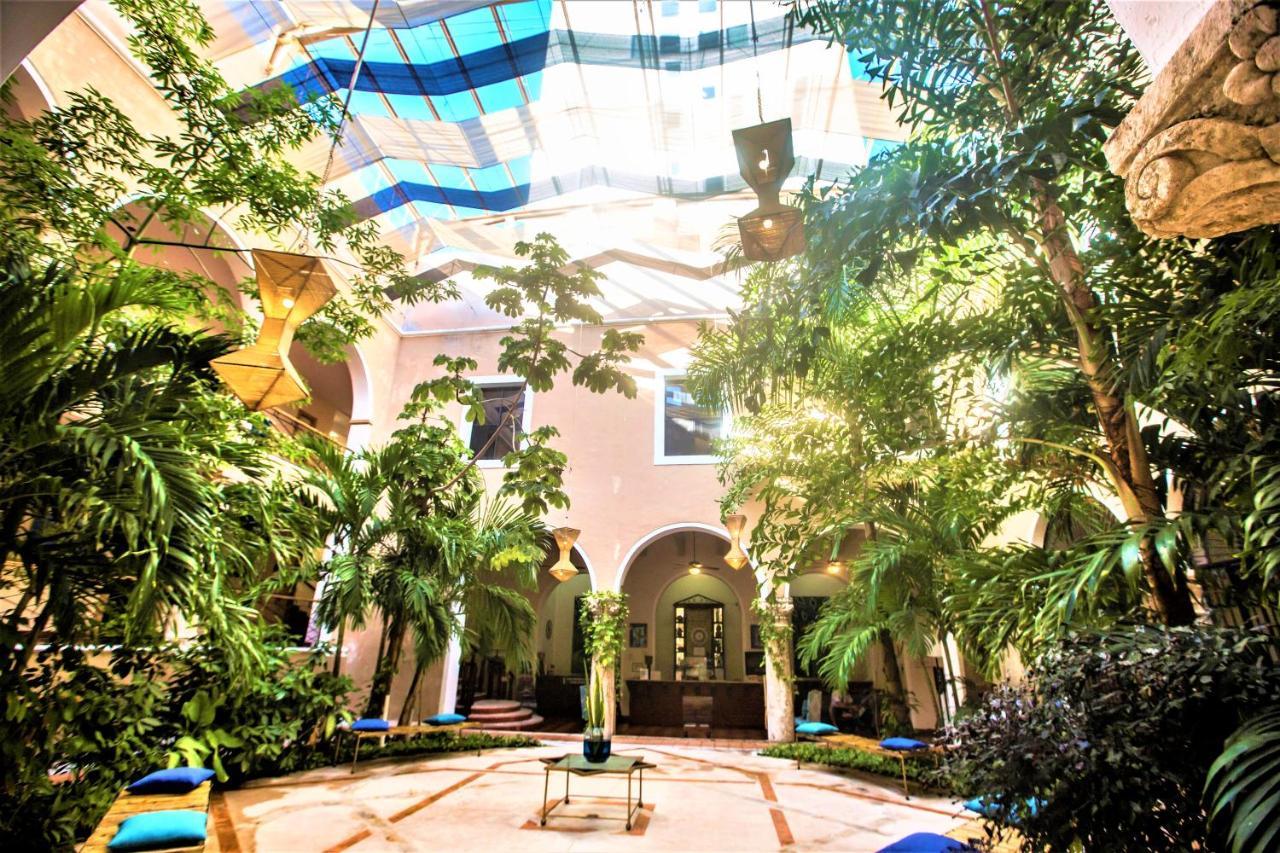 Holiday Inn Express Merida Centro By Ihg Exterior photo